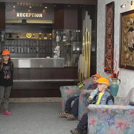 Hubertus Hotel *